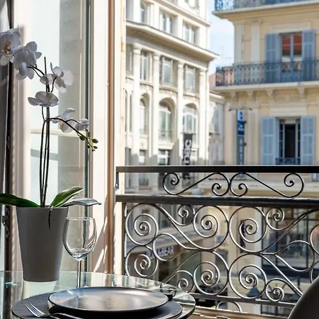35 Medecin Apt3 - Hyper Centre - Mezzanine Studio Modern Nice Exterior photo